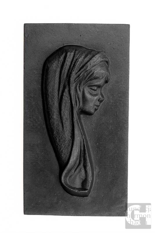 Maryja, grafit, wys. 18 cm, wyk. Józef Król, własność prywatna, fot. Maciej Kanik