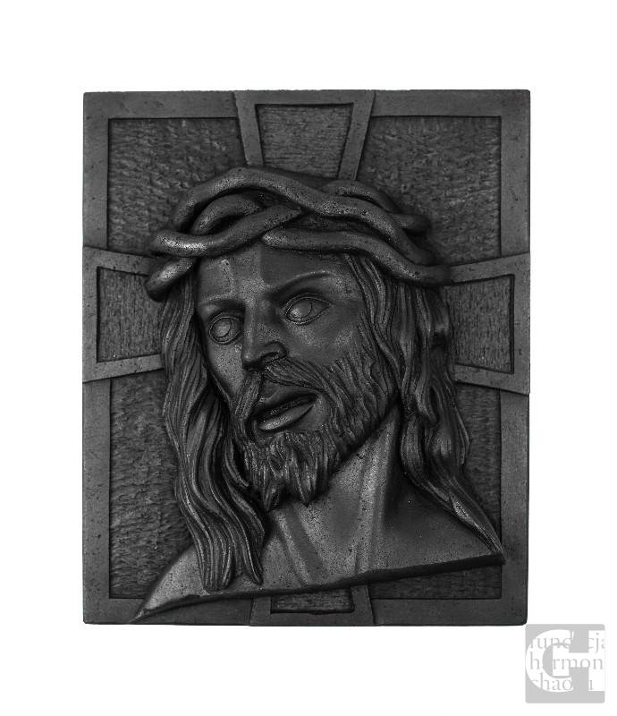 Chrystus w koronie cierniowej, grafit, wys. 24 cm, wyk. Bogdan Krauze, własność prywatna, fot. Maciej Kanik